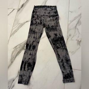 Lululemon Align 25” Size 4 Leggings